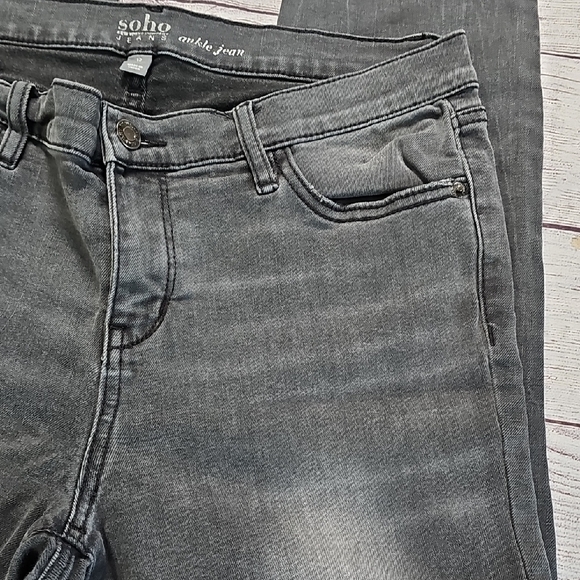 New York & Company Sz 12 Black Distressed Skinny Jeans - Picture 5 of 13